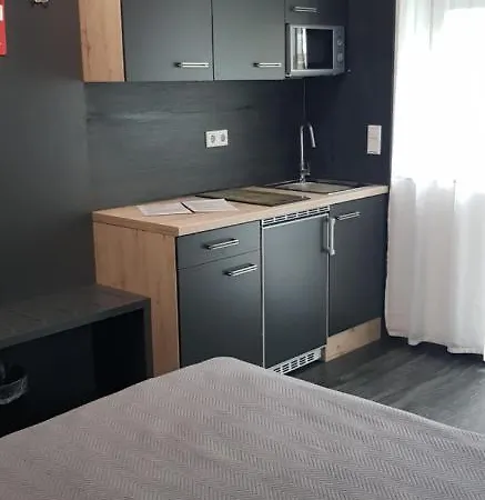 Appart-hotel, Roentgenstrasse