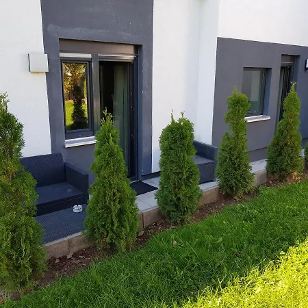 Appart-hotel, Roentgenstrasse Aparthotel