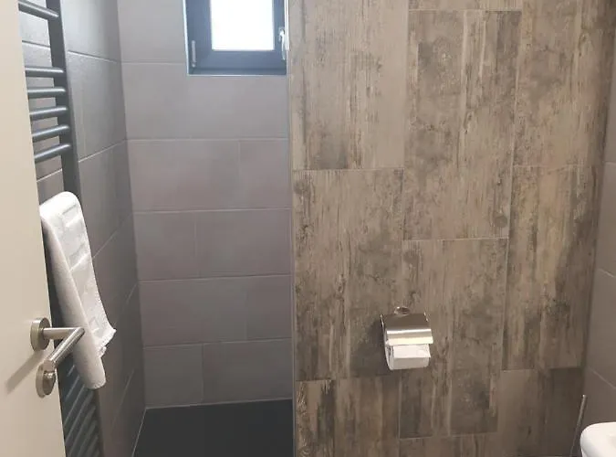Appart-hotel, Roentgenstrasse 3*